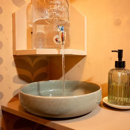 Posed Sokolka V českém Ráji Tente de luxe