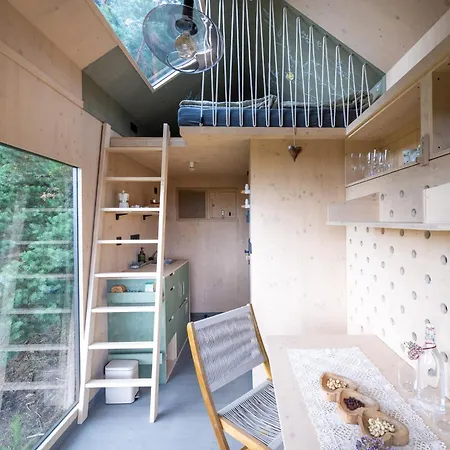 Posed Sokolka V českém Ráji